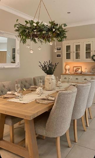 Decorating Ideas For Dining Room Table