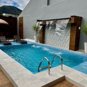 Backyard Pool House Ideas