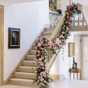 Staircase Decorating Ideas For Wedding